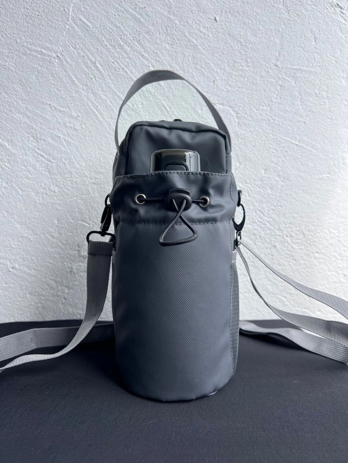 Magnetic Gym Bag and Gym Pouch Anti-Slip Waterproof  with Multifunctional Water Bottle Bag Fitness Camping Hiking Outdoor Sports